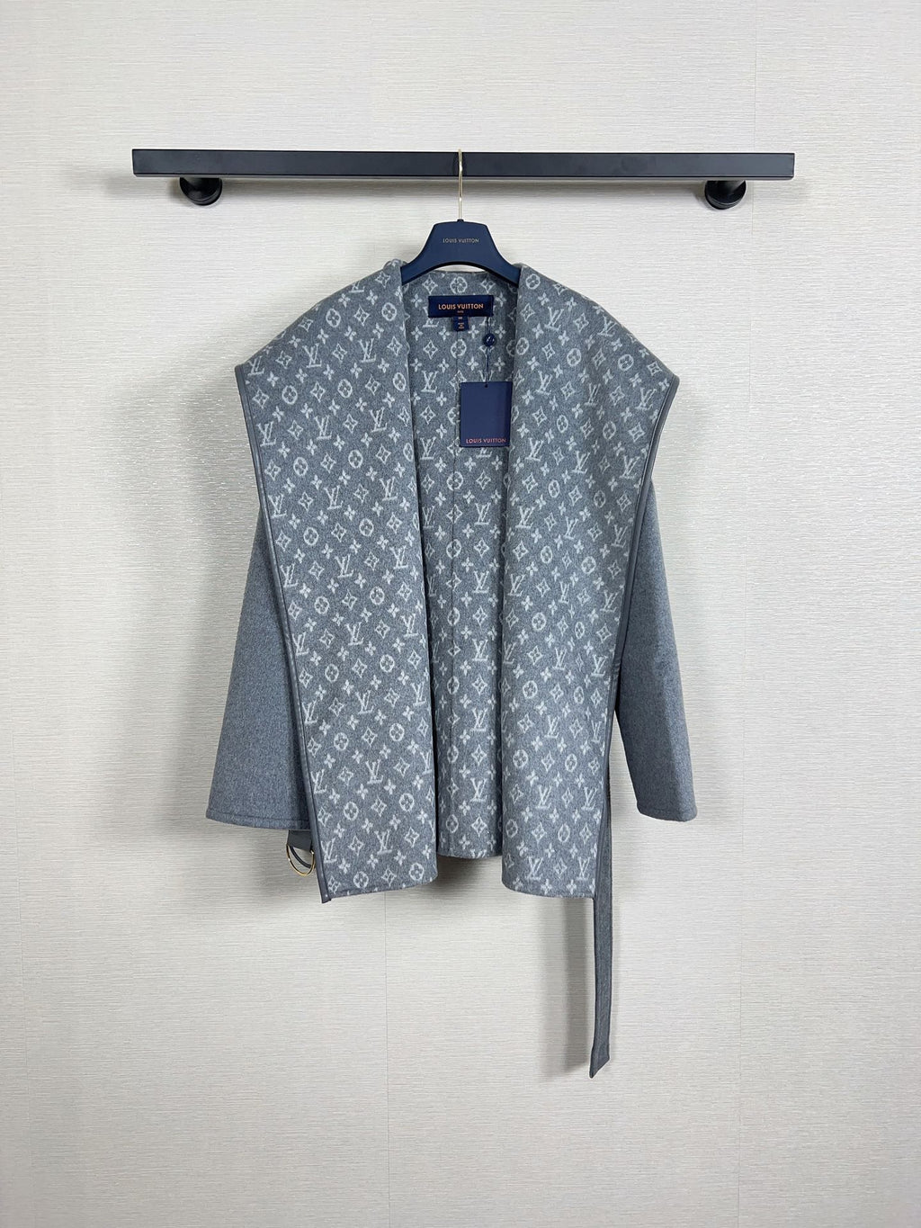 Chaqueta Louis Vuitton - Estilo 35 CALIDAD ORIGINAL