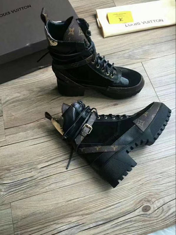 Zapatillas Louis Vuitton Botas - Modelo 426