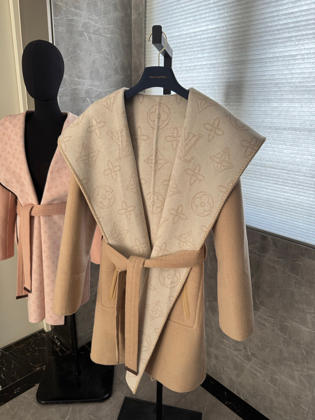 Chaqueta Louis Vuitton - Estilo 2 CALIDAD ORIGINAL
