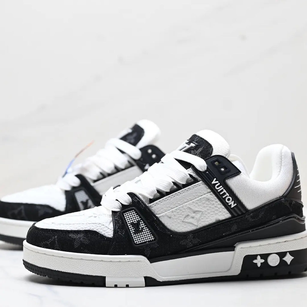 Louis Vuitton Trainer – Negras