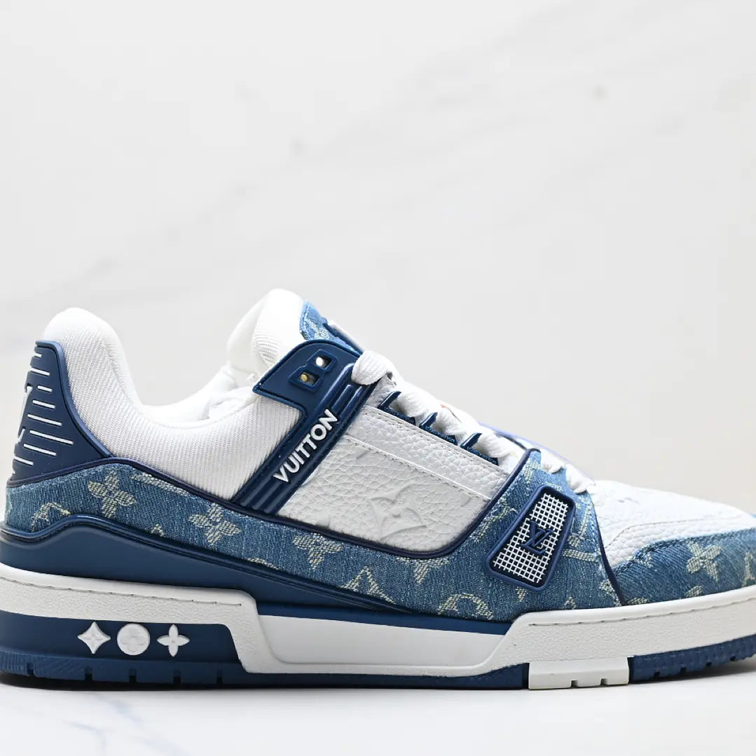Louis Vuitton Trainer – Azul