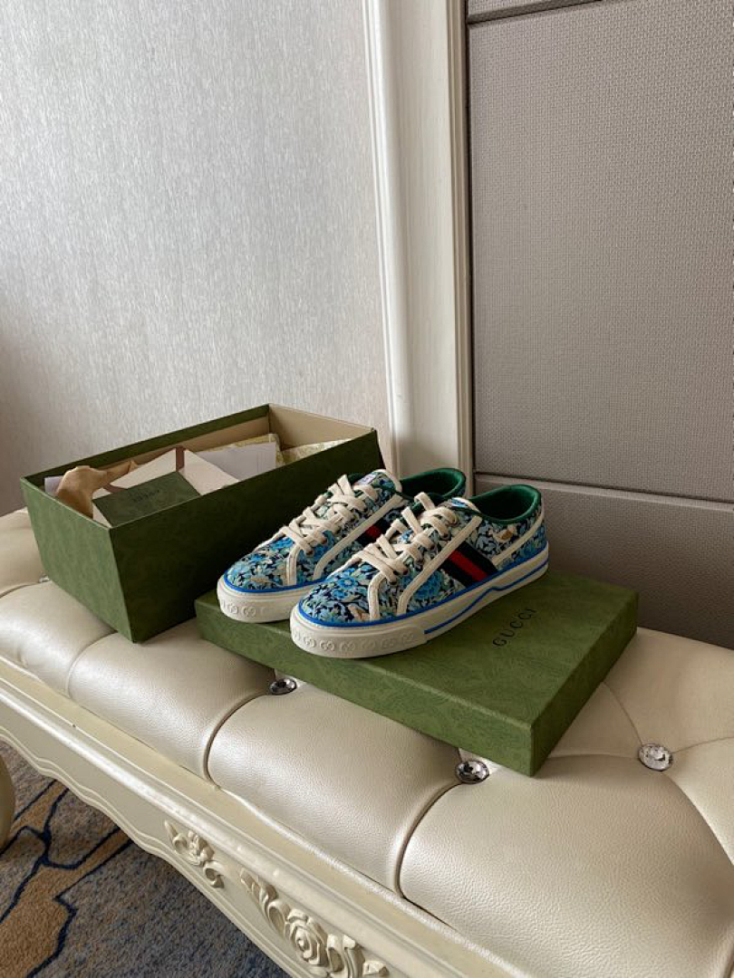 Zapatillas Gucci Casual - Modelo 010