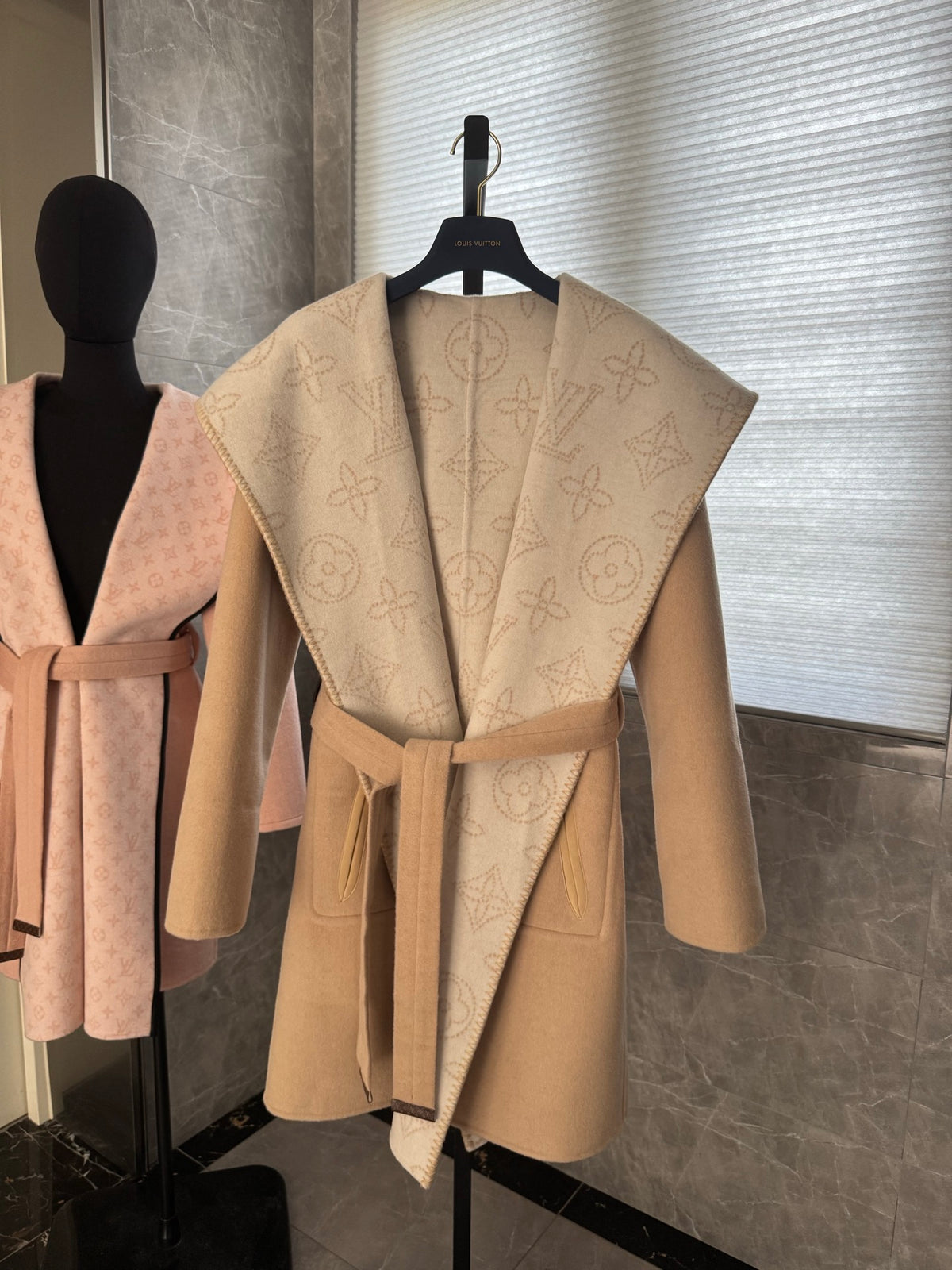 Chaqueta Louis Vuitton - Estilo 2 CALIDAD ORIGINAL