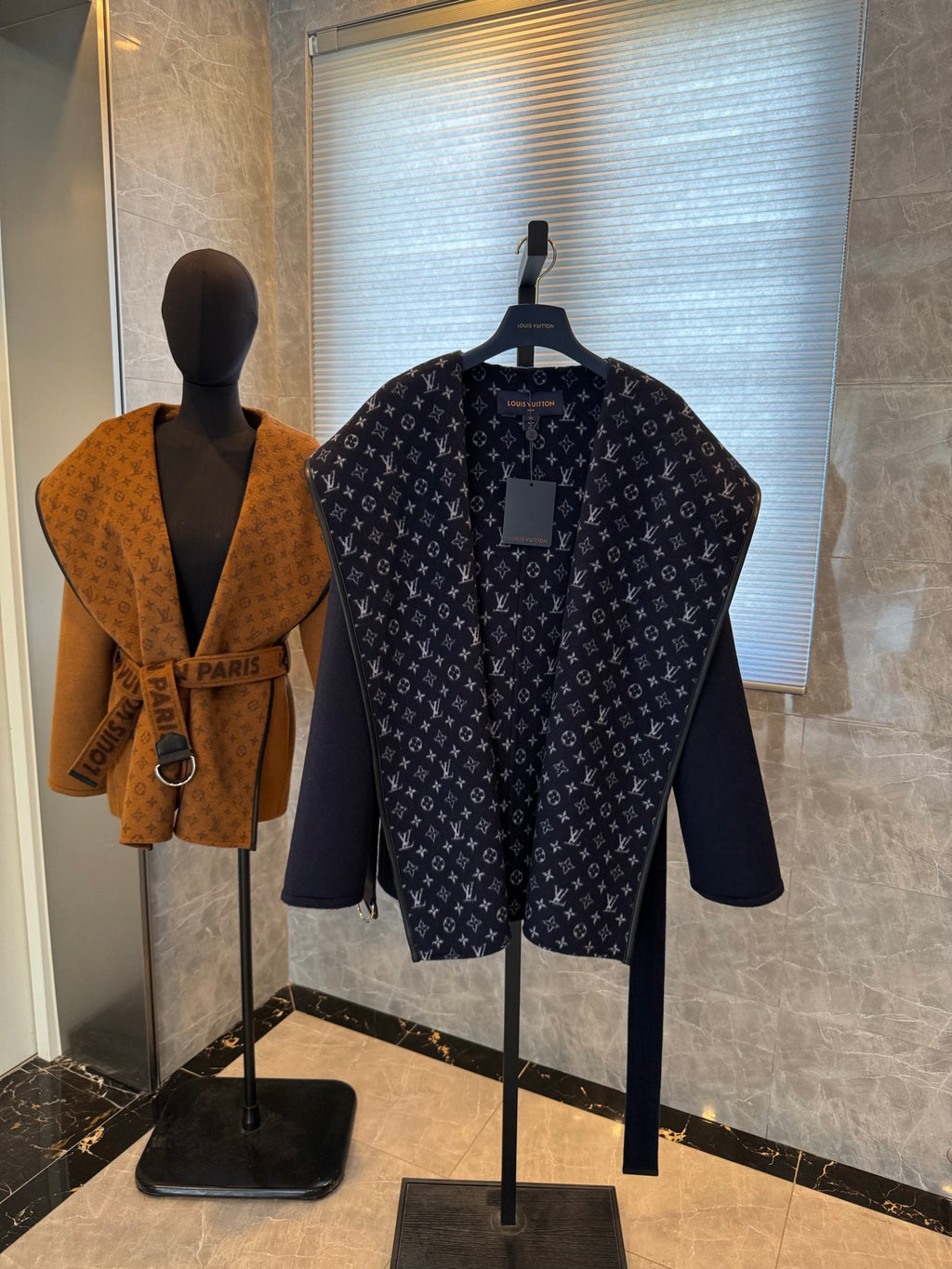 Chaqueta Louis Vuitton - Estilo 19 CALIDAD ORIGINAL