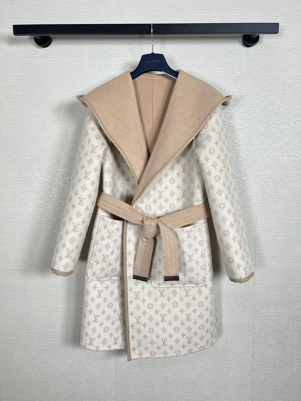 Chaqueta Louis Vuitton 𝐋𝐯 𝟐𝟒 ~ CALIDAD ORIGINAL