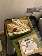 Zapatillas Gucci Casual - Modelo 079