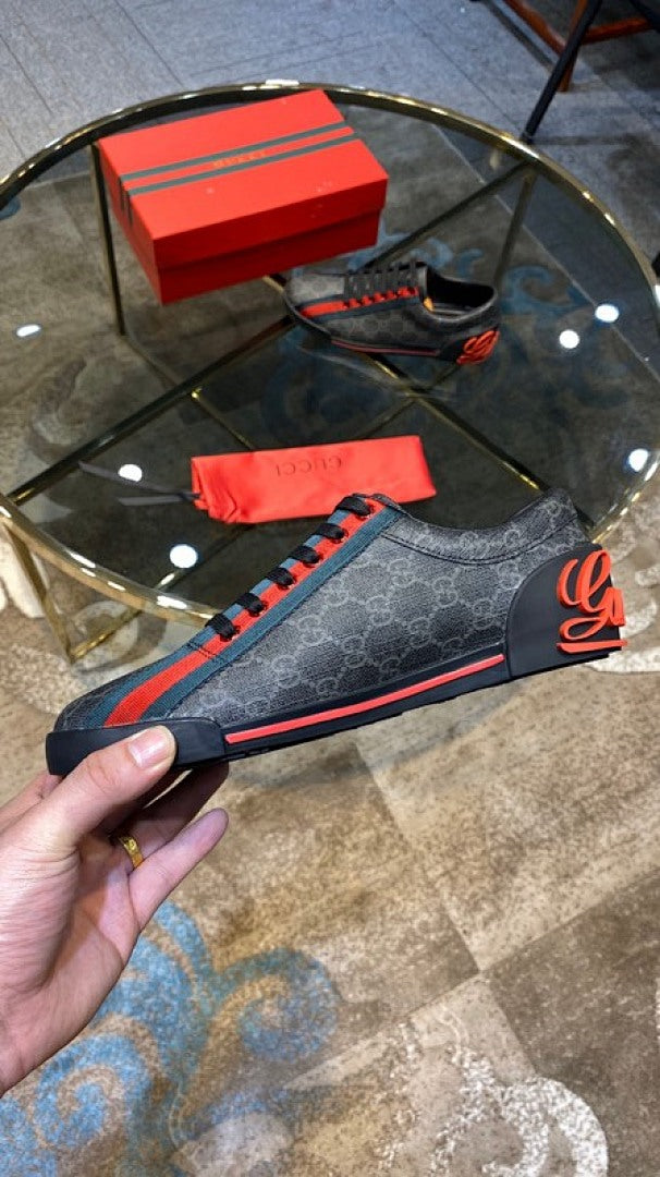 Zapatillas Gucci Casual - Modelo 090