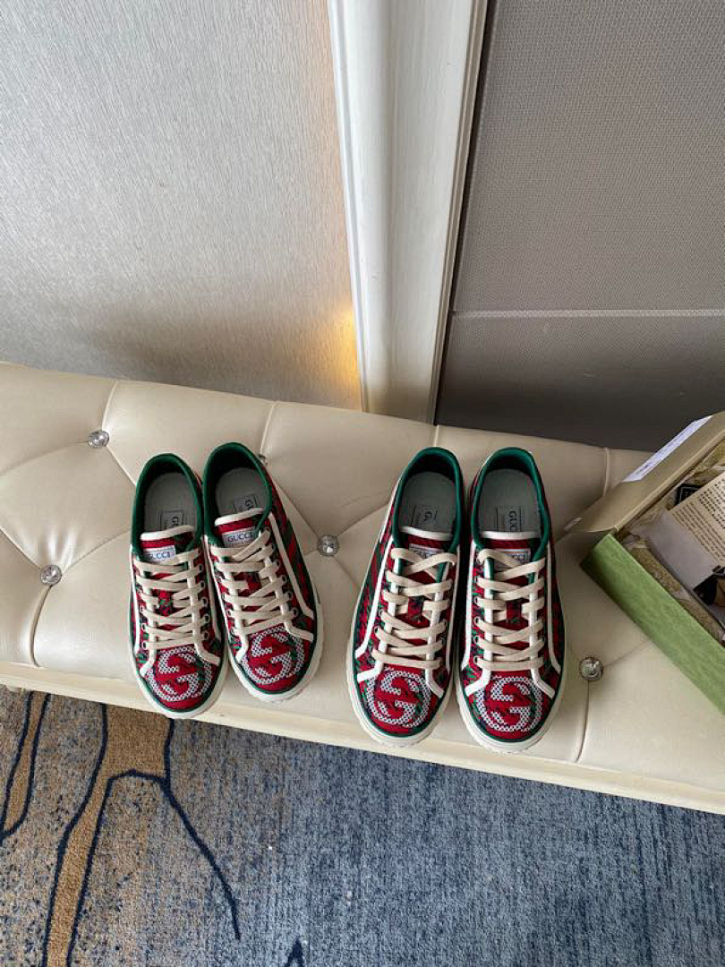 Zapatillas Gucci Casual - Modelo 043