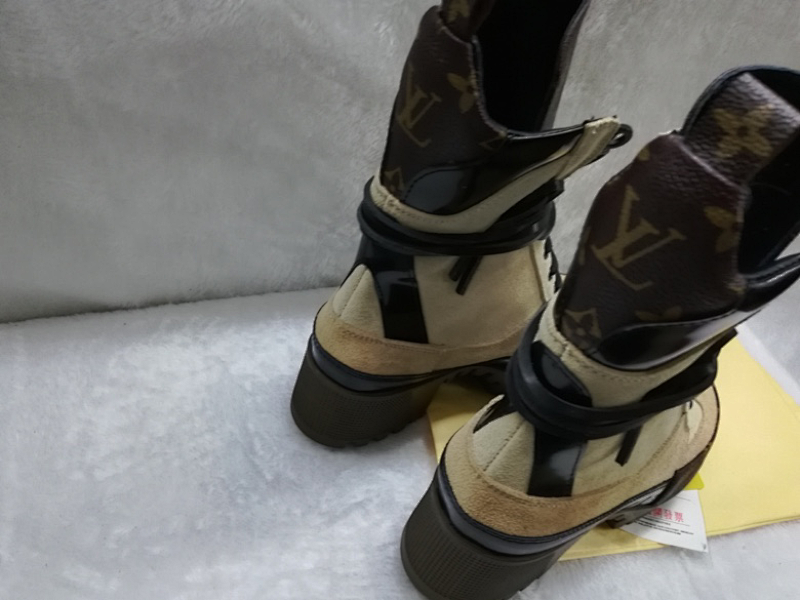 Zapatillas Louis Vuitton Botas - Modelo 425
