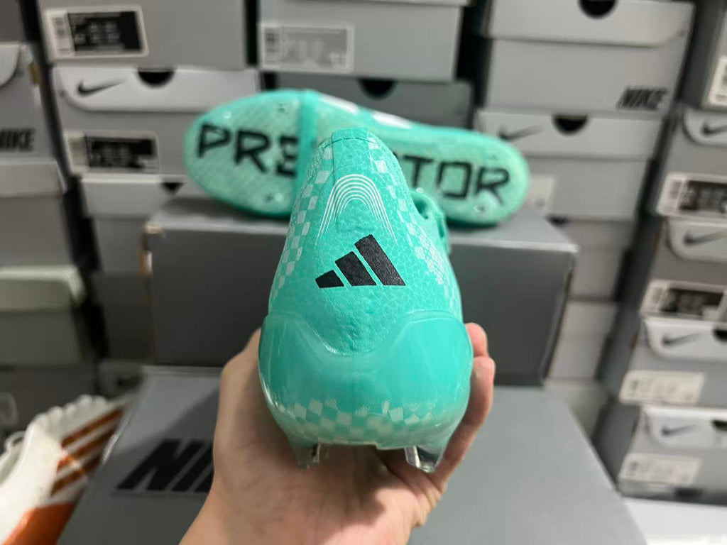 Adidas Predator ACCURACY+ FG Boots - Estilo 16