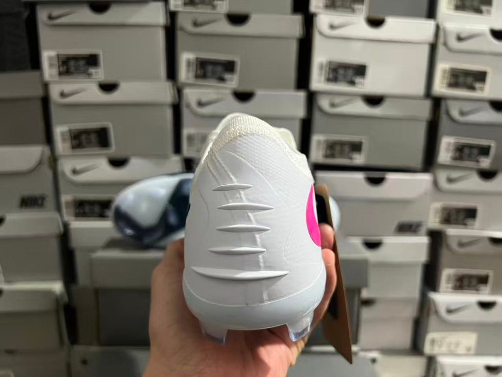 Nike Phantom 6 GX III Elite TF - Estilo 16