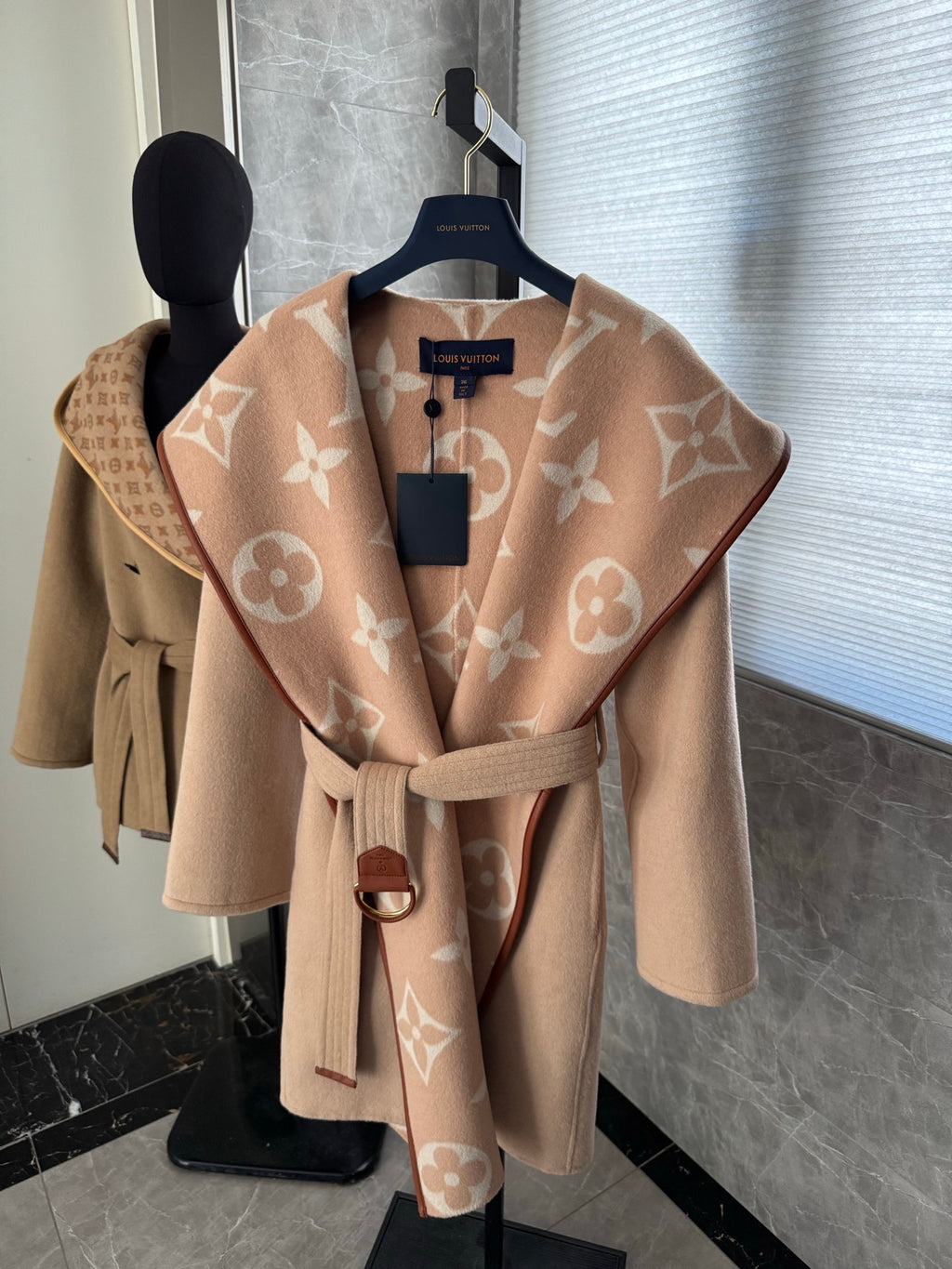 Chaqueta Louis Vuitton - Estilo 6 CALIDAD ORIGINAL
