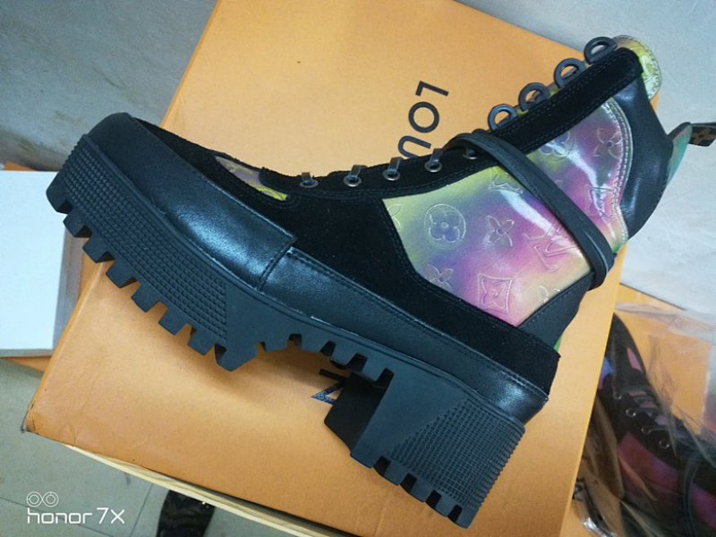 Zapatillas Louis Vuitton Botas - Modelo 421