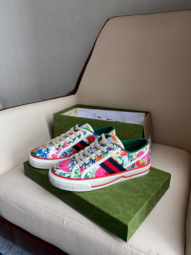 Zapatillas Gucci Casual - Modelo 012