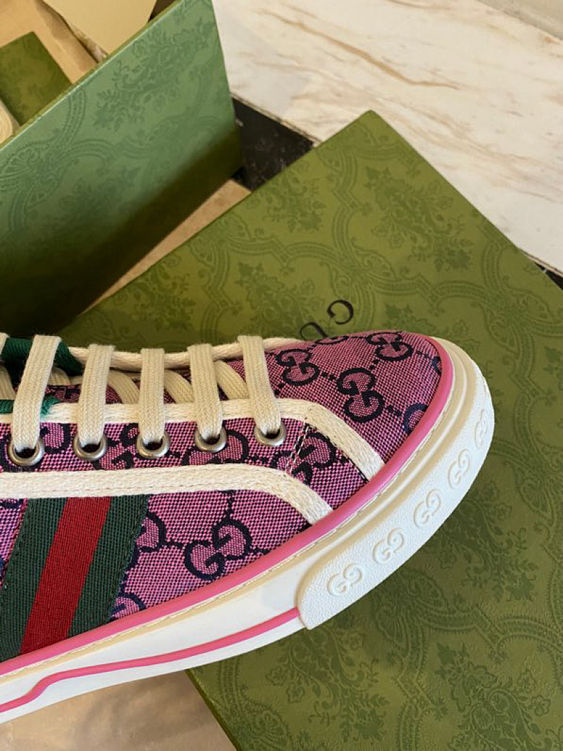 Zapatillas Gucci Casual - Modelo 064