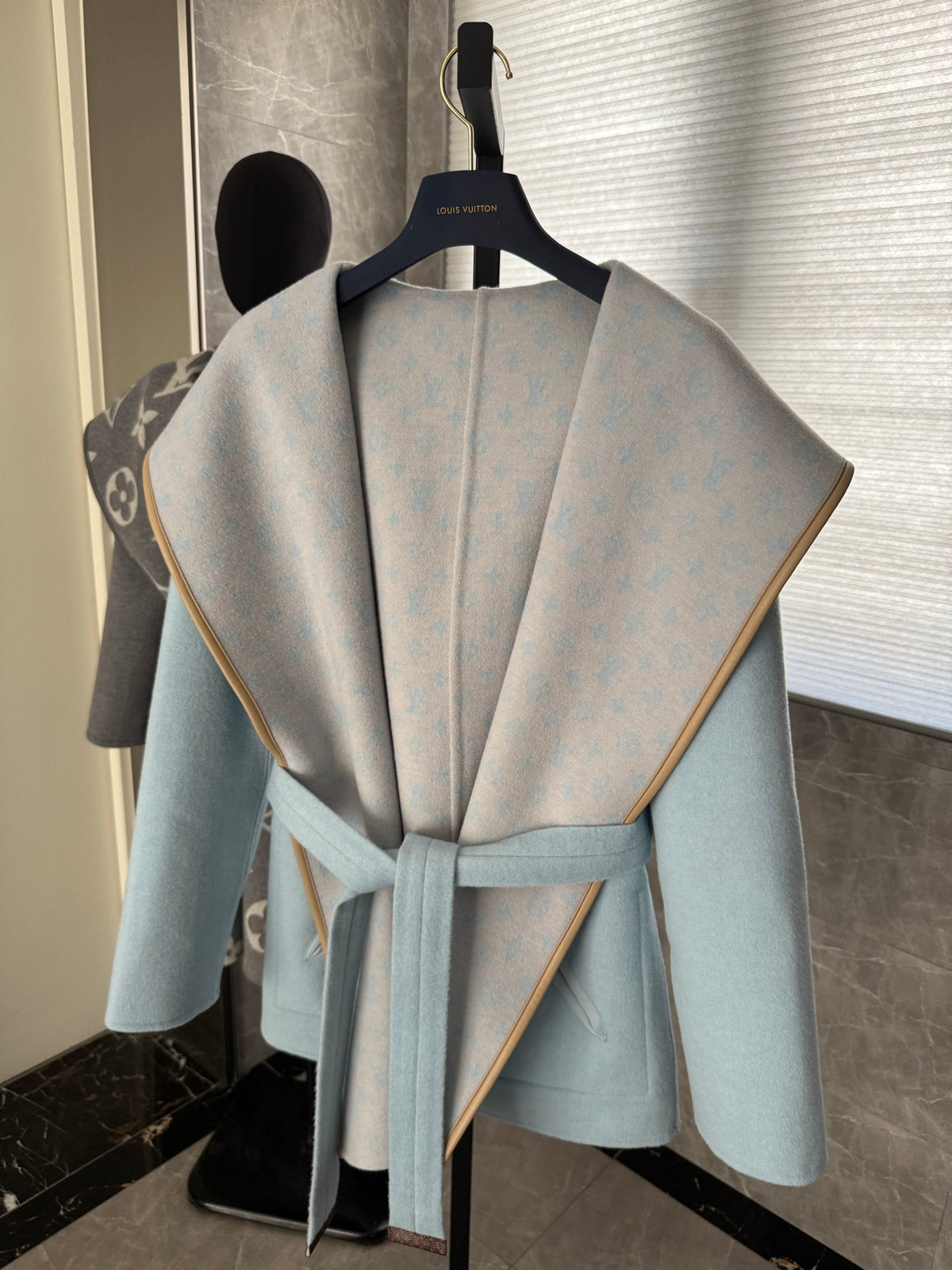 Chaqueta Louis Vuitton - Estilo 30 CALIDAD ORIGINAL