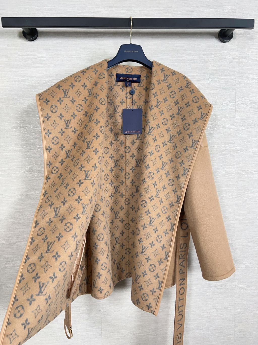 Chaqueta Louis Vuitton - Estilo 43 CALIDAD ORIGINAL