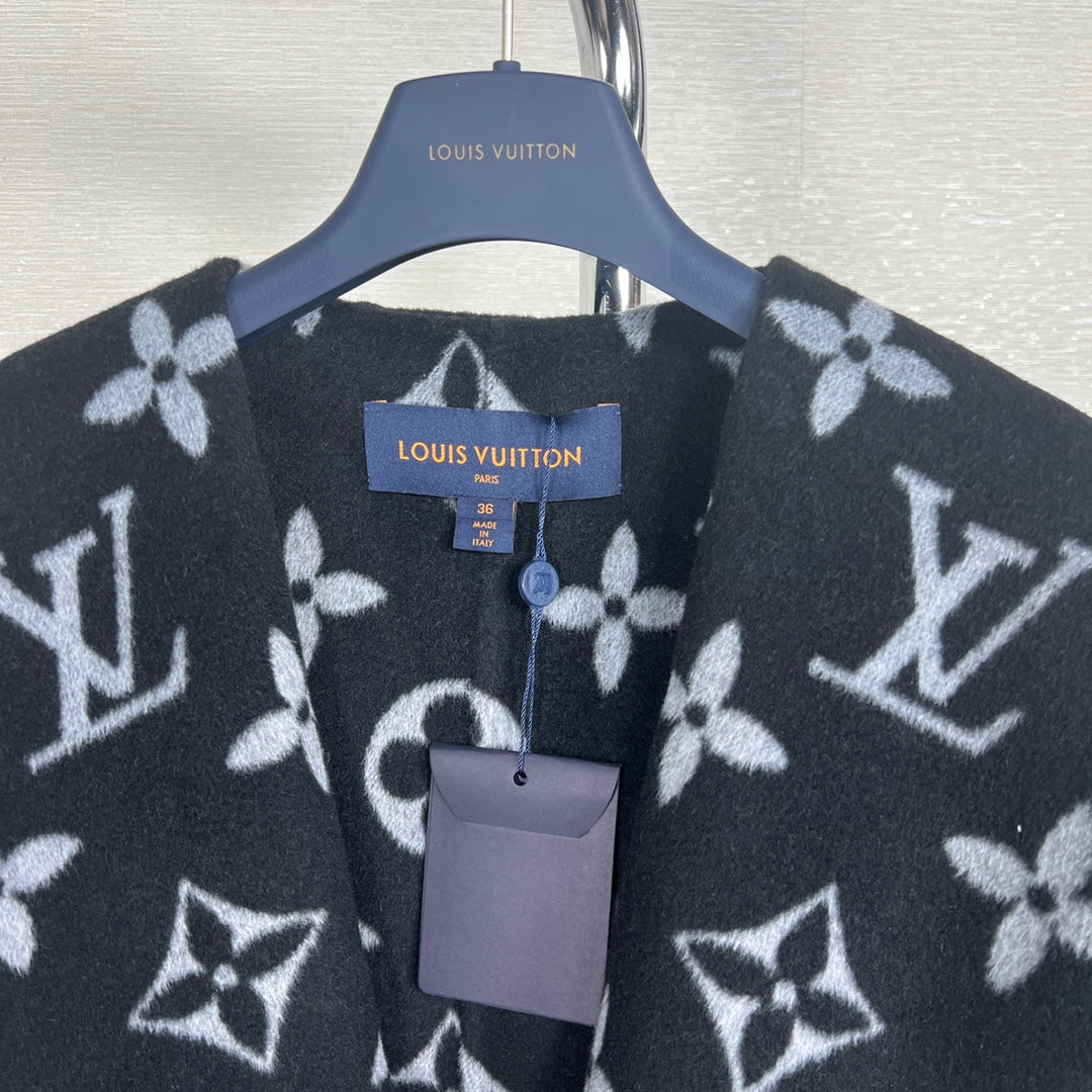 Chaqueta Louis Vuitton - Estilo 33 CALIDAD ORIGINAL