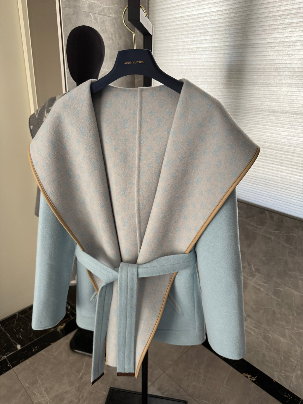 Chaqueta Louis Vuitton - Estilo 30 CALIDAD ORIGINAL