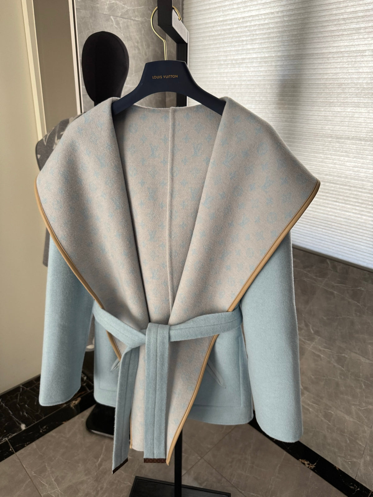 Chaqueta Louis Vuitton - Estilo 30 CALIDAD ORIGINAL