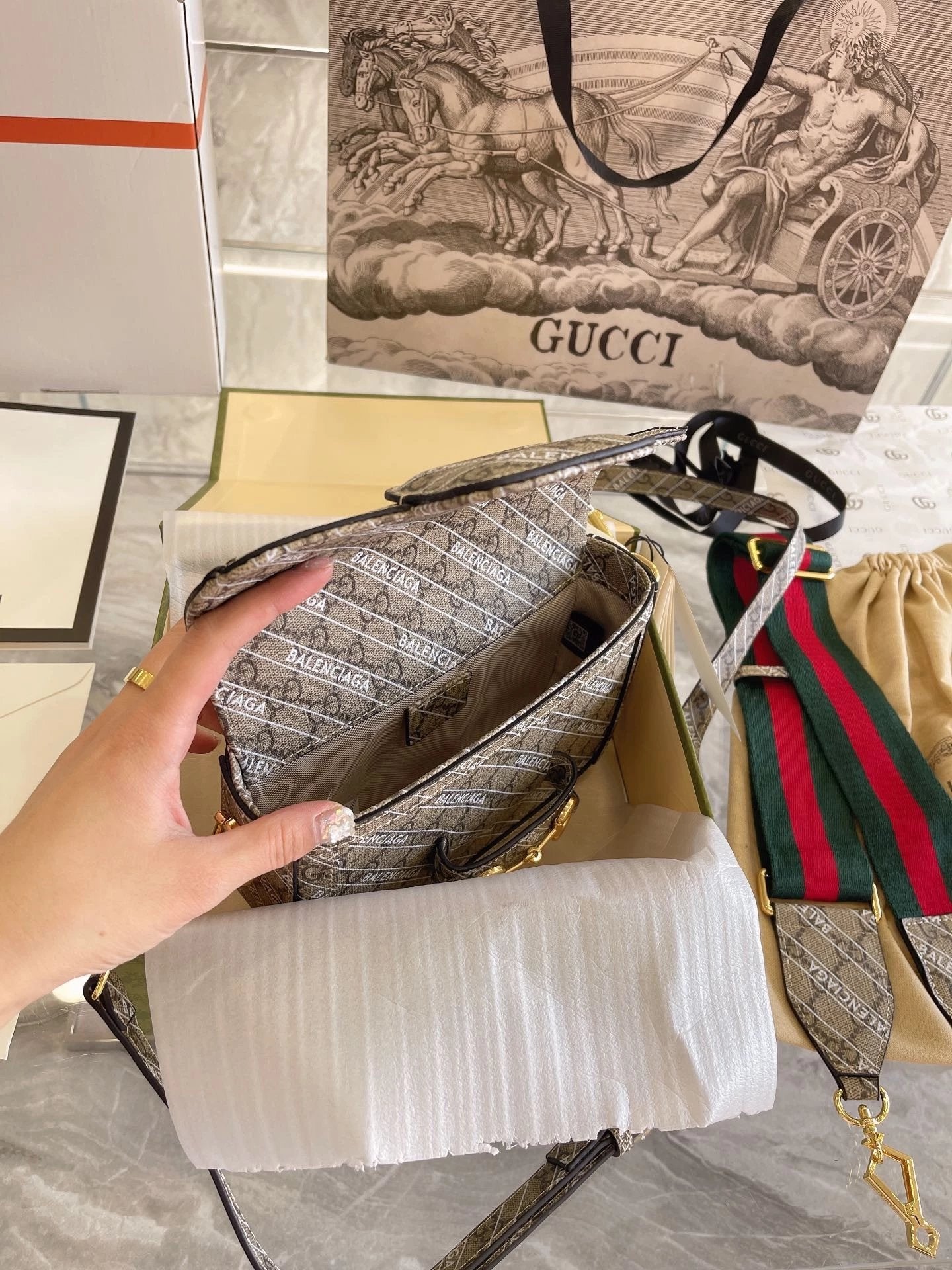 Cartera mini number GUCC x BALENCIAGA