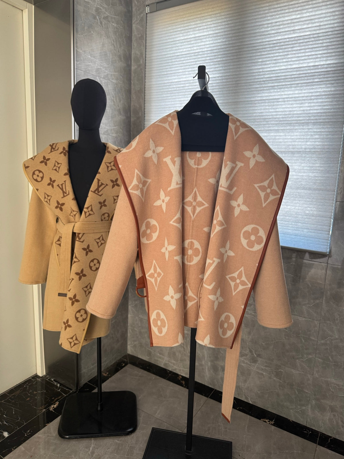 Chaqueta Louis Vuitton - Estilo 7 CALIDAD ORIGINAL