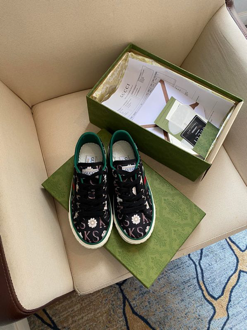 Zapatillas Gucci Casual - Modelo 016