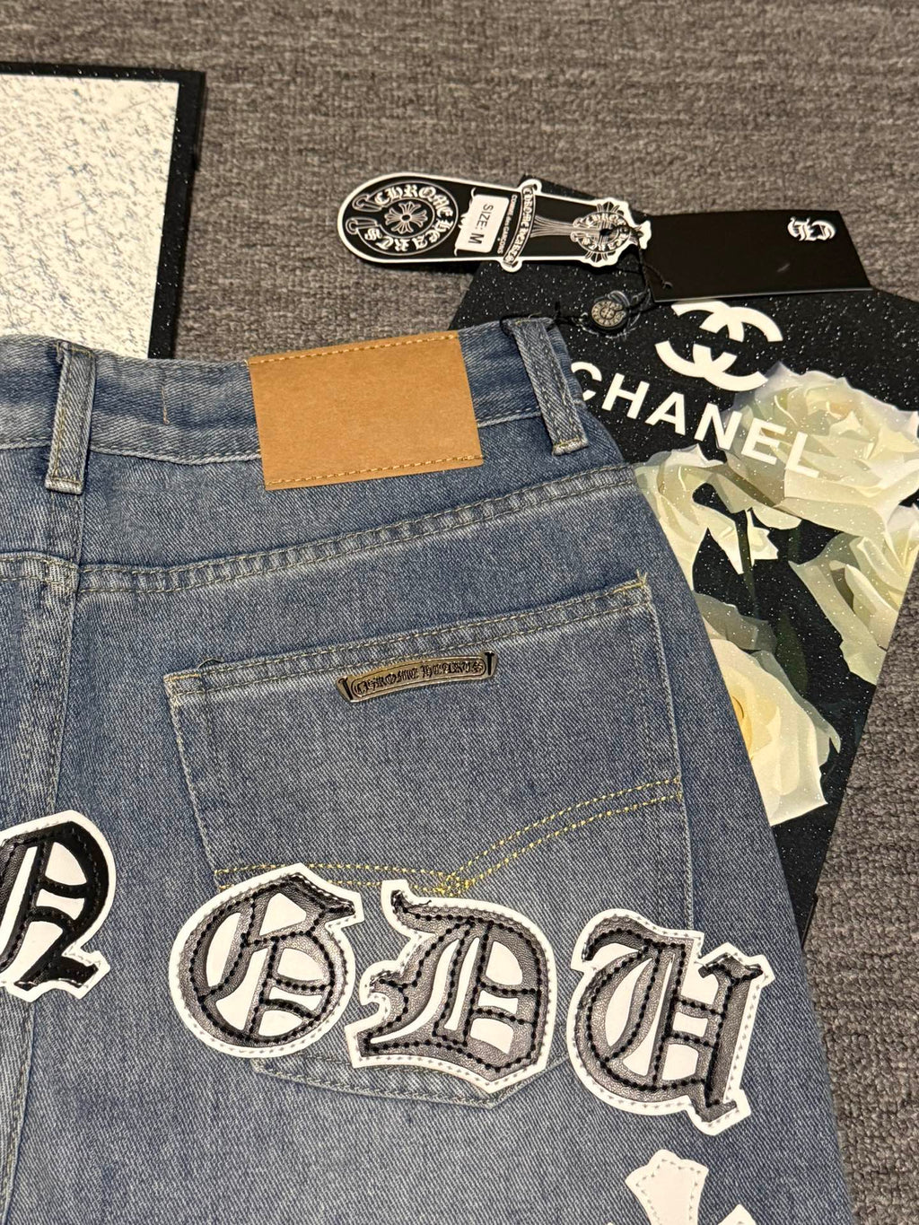 Pantalón Chrome Hearts & CH City edición limitada sánscrito cruz Appliqué patchwork jeans - Estilo D CALIDAD ORIGINAL