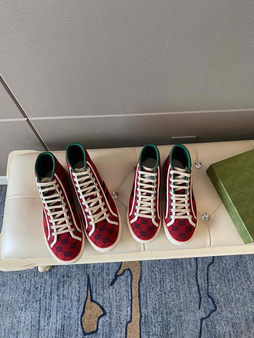 Zapatillas Gucci Casual - Modelo 063