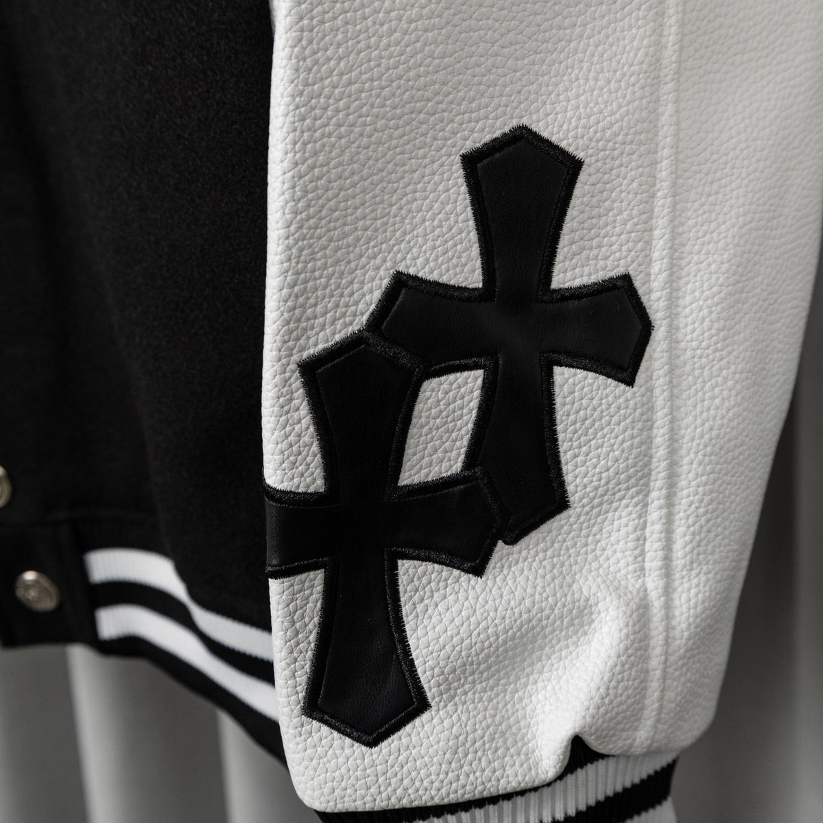 Chaqueta Chrome Hearts Estilo Béisbol SS26 Pasarela Bordado Pesado CALIDAD ORIGINAL