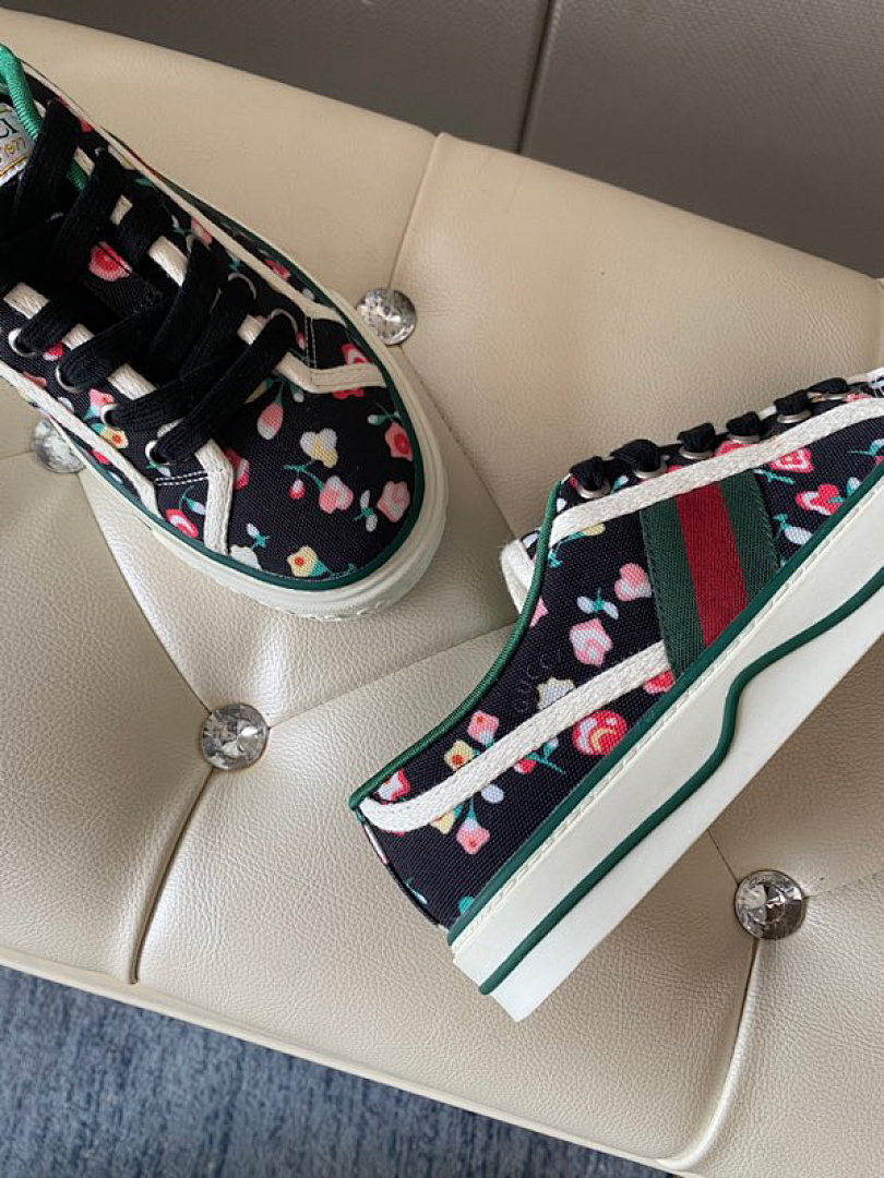 Zapatillas Gucci Casual - Modelo 009
