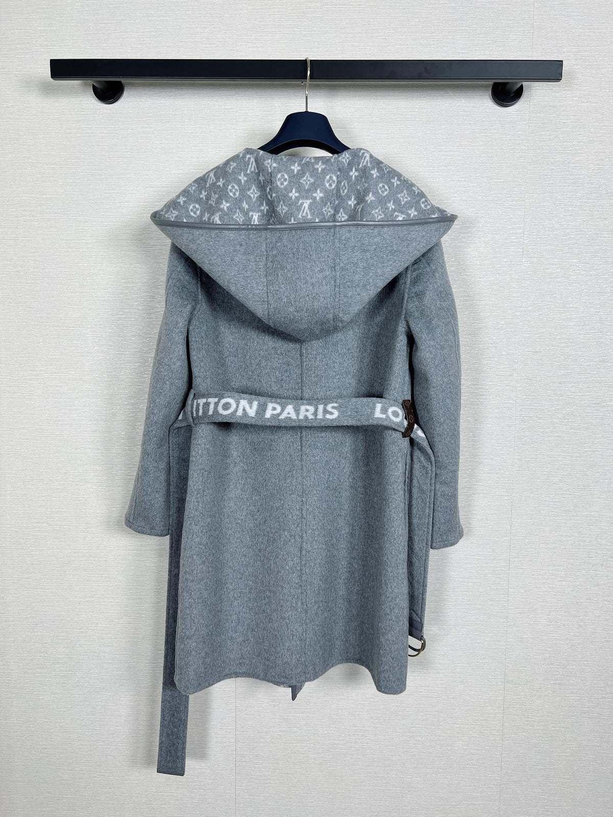Chaqueta Louis Vuitton - Estilo 45 CALIDAD ORIGINAL