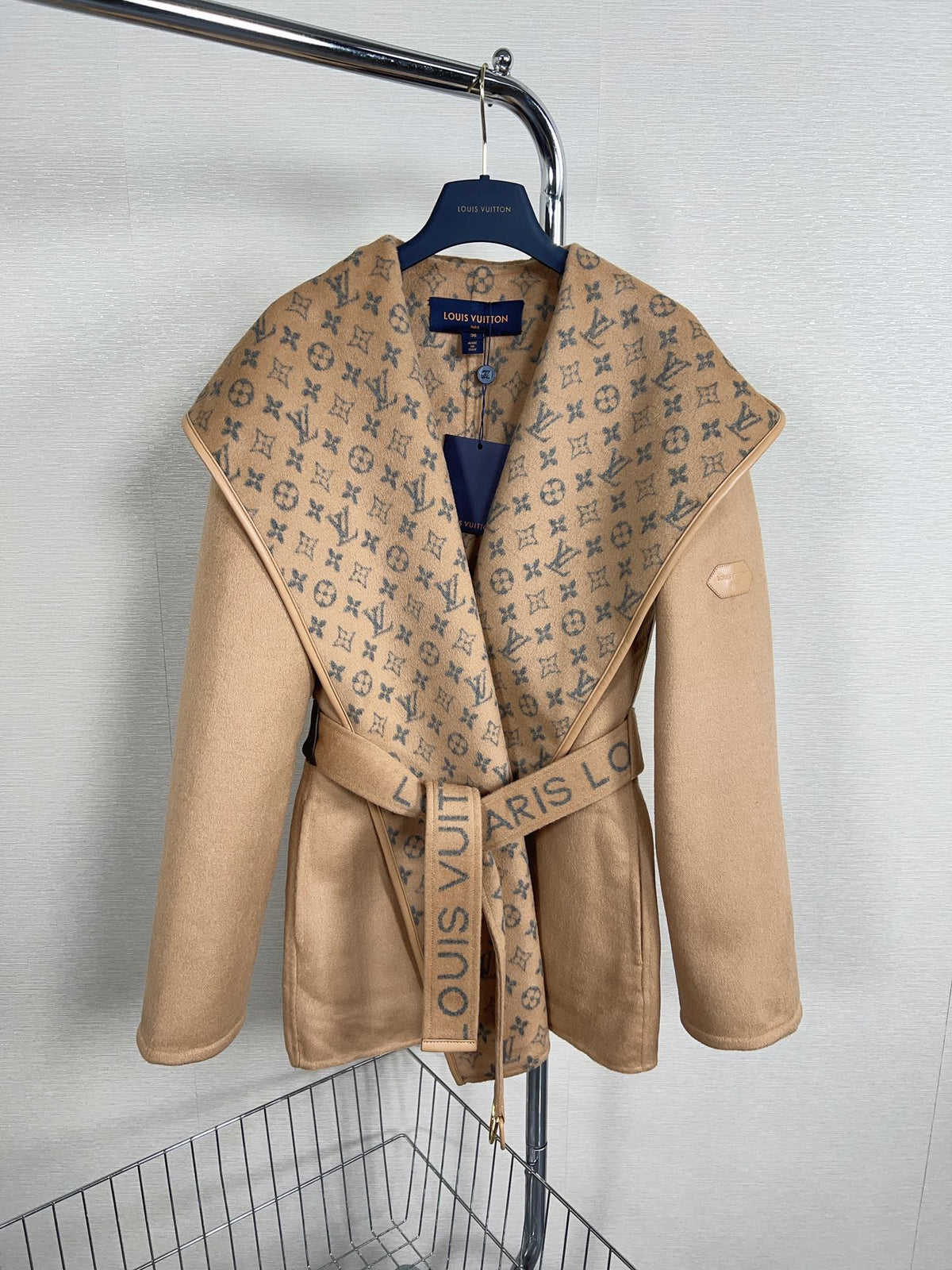 Chaqueta Louis Vuitton - Estilo 43 CALIDAD ORIGINAL