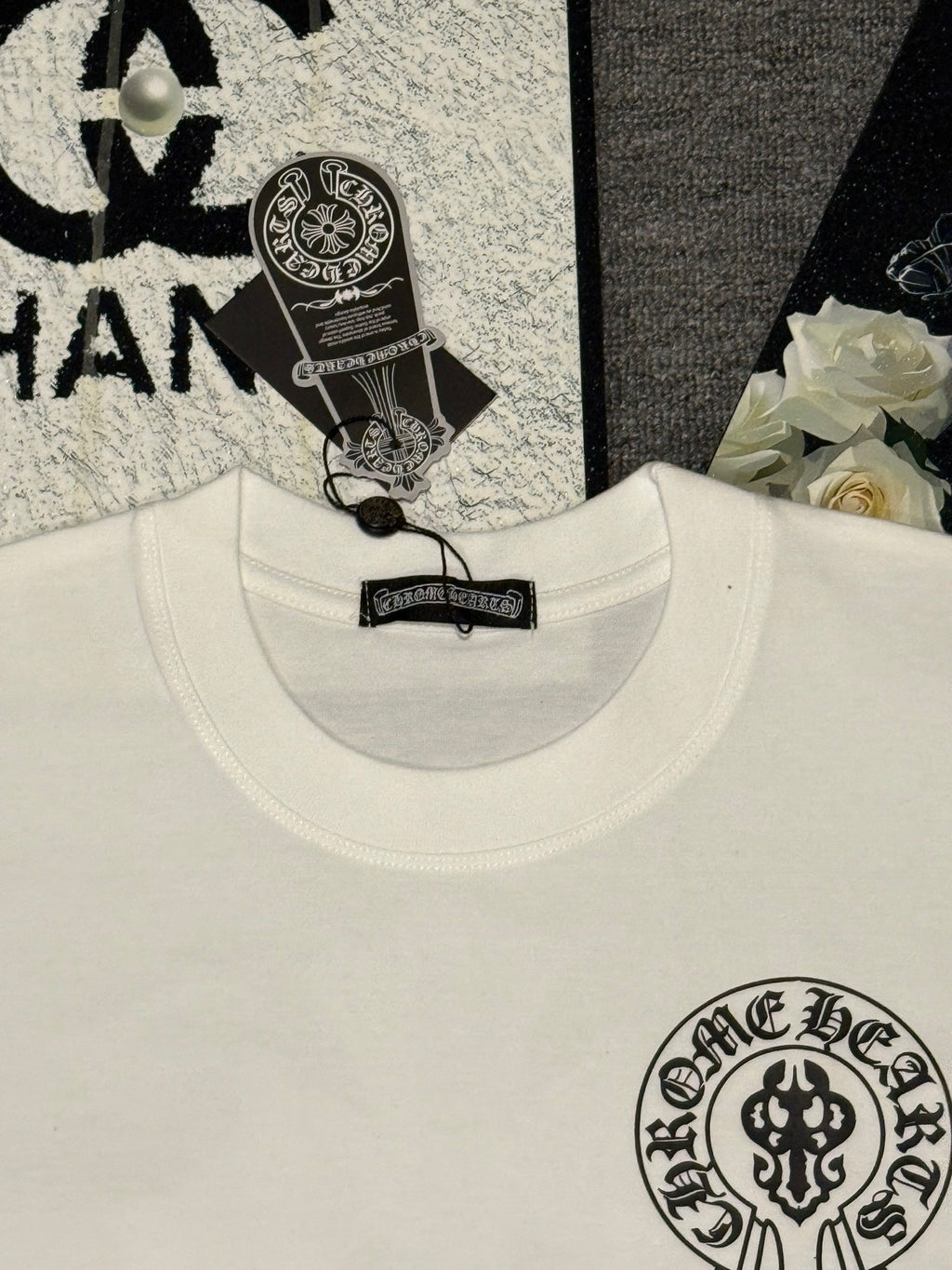 Polera Chrome Hearts Letras Sánscritas #YH023 - Estilo B CALIDAD ORIGINAL