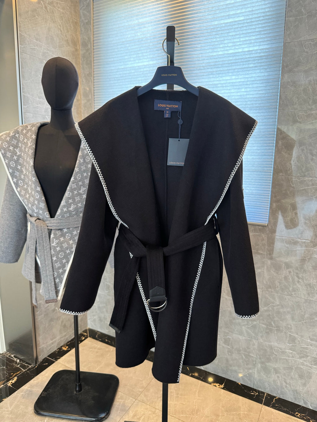 Chaqueta Louis Vuitton - Estilo 8 CALIDAD ORIGINAL