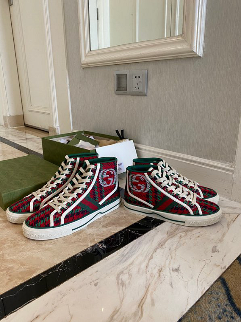 Zapatillas Gucci Casual - Modelo 050