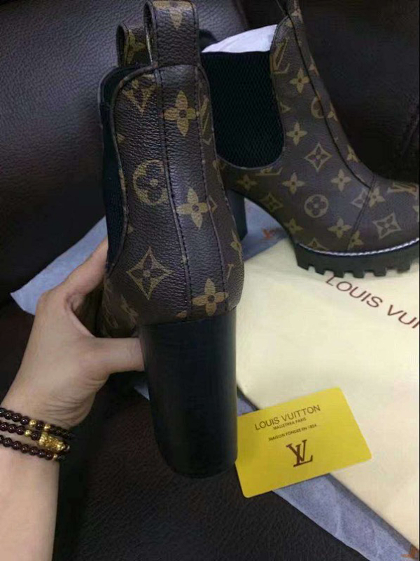 Zapatillas Louis Vuitton Botas - Modelo 397