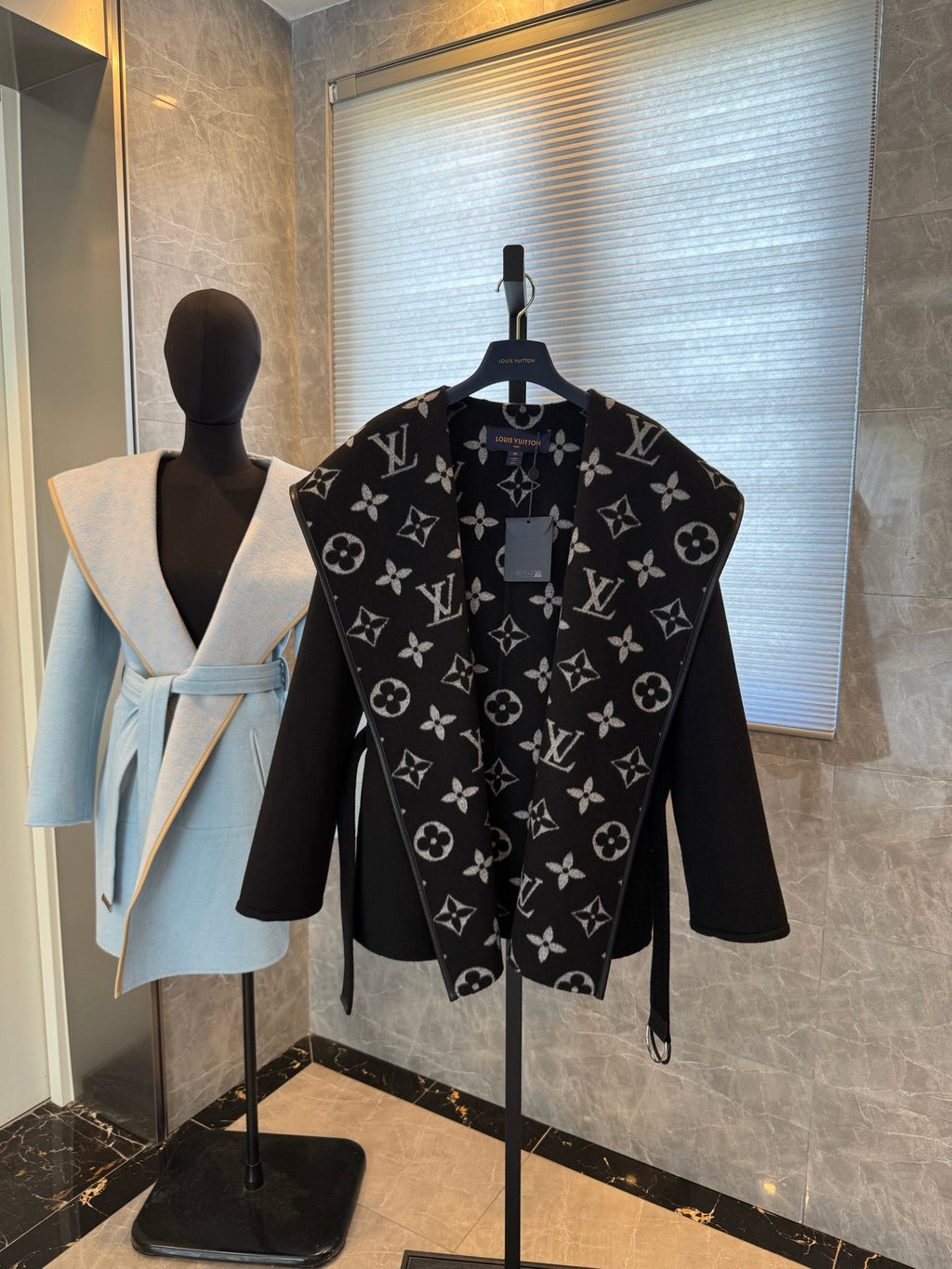 Chaqueta Louis Vuitton - Estilo 28 CALIDAD ORIGINAL