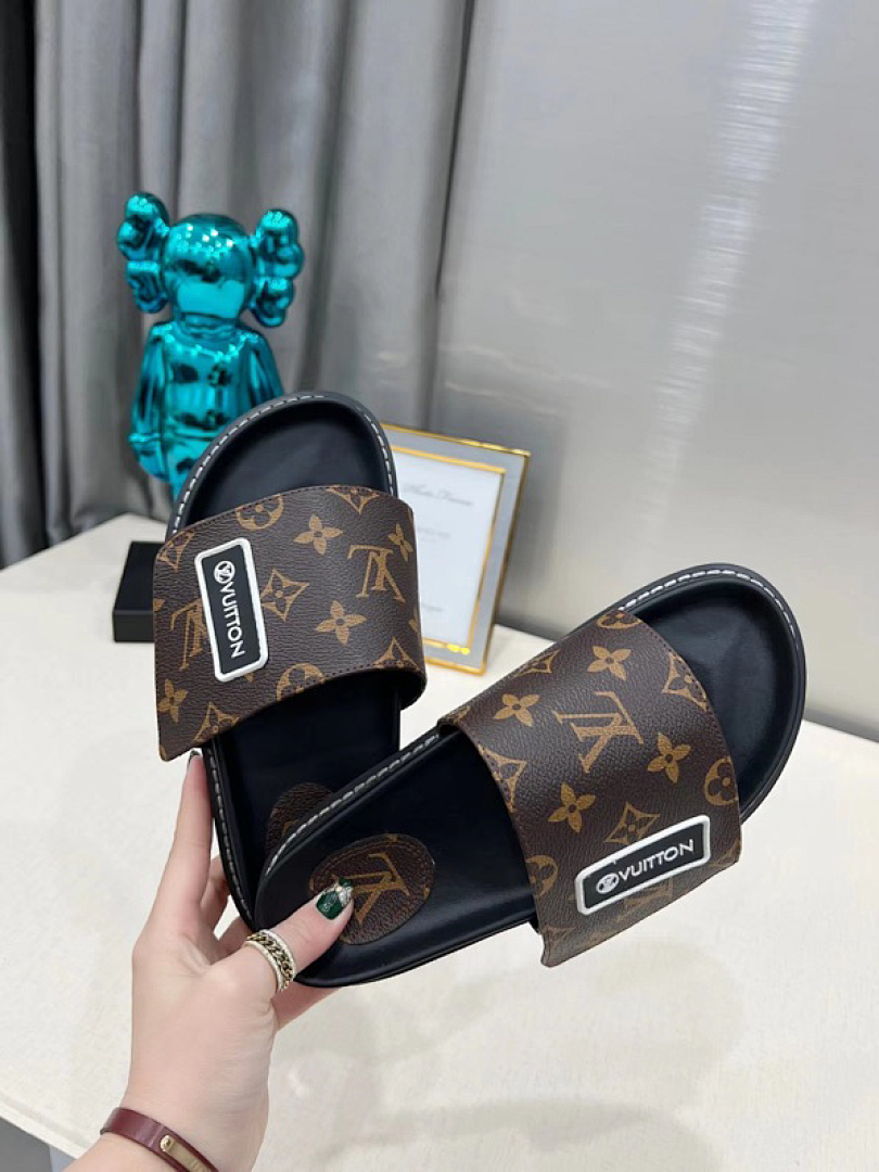 Zapatillas Louis Vuitton Sandalias - Modelo 040