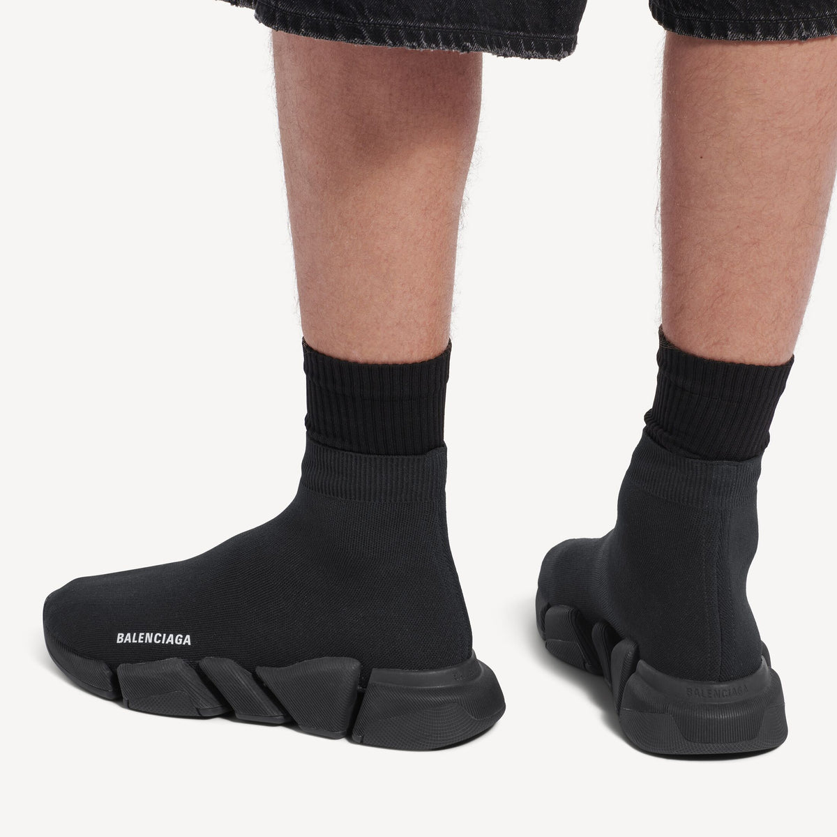 Balenciaga Speed 2.0 - Modelo 13