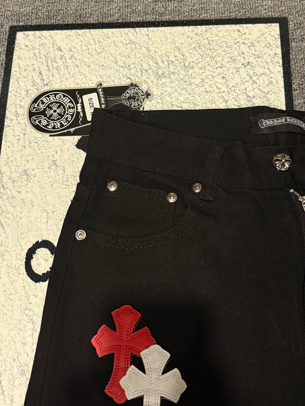 Pantalón Chrome Hearts & CH City edición limitada sánscrito cruz Appliqué patchwork jeans - Estilo B CALIDAD ORIGINAL