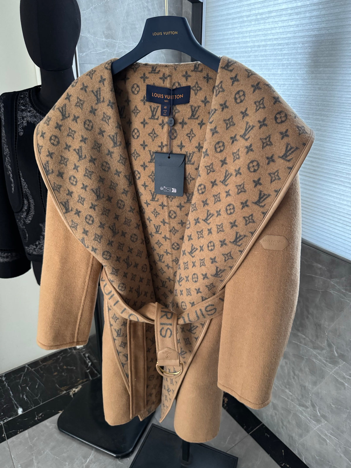 Chaqueta Louis Vuitton - Estilo 5 CALIDAD ORIGINAL