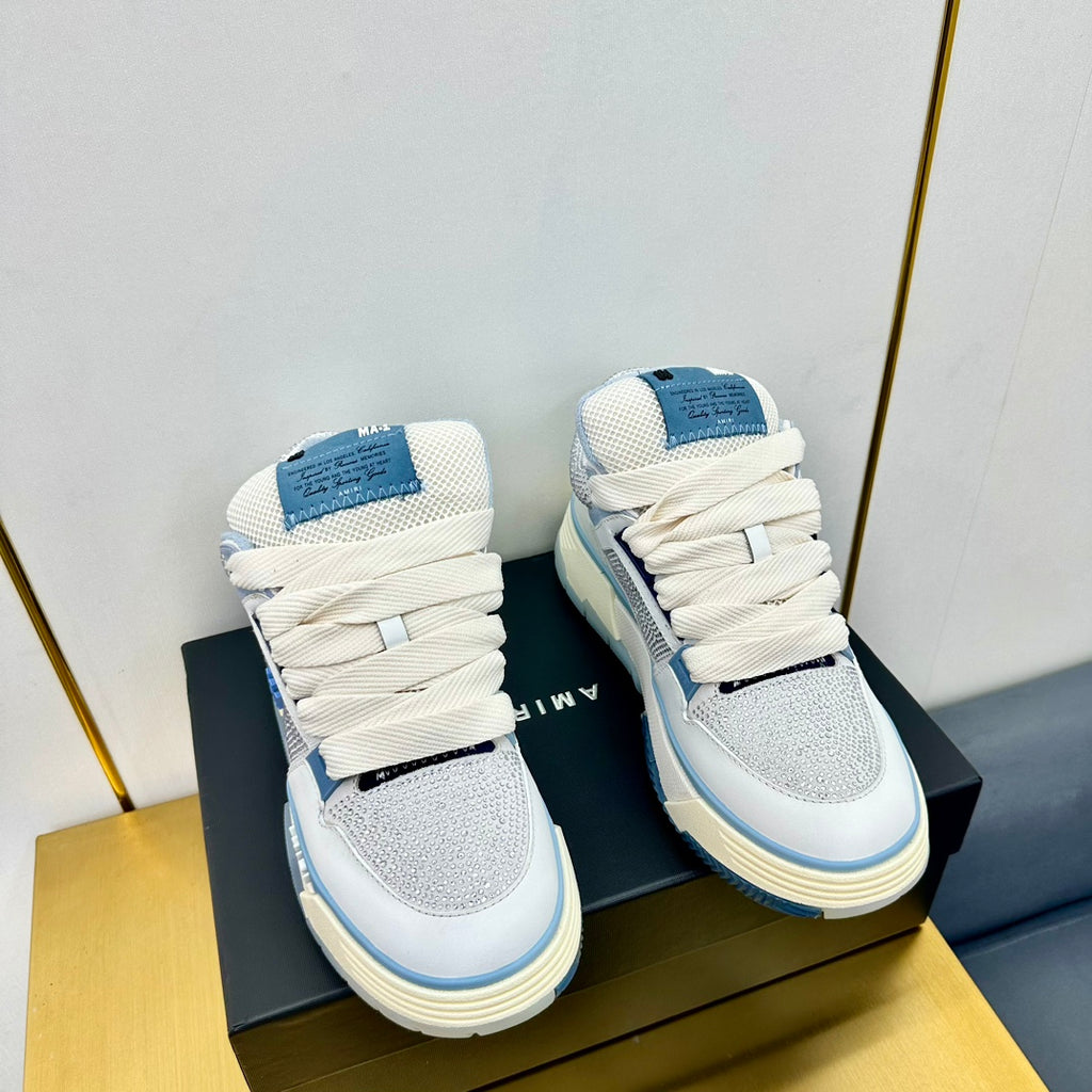 Amiri MA-1 Crystal – Blanco/Celeste