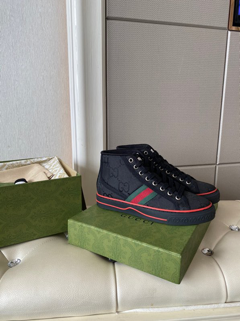 Zapatillas Gucci Casual - Modelo 058
