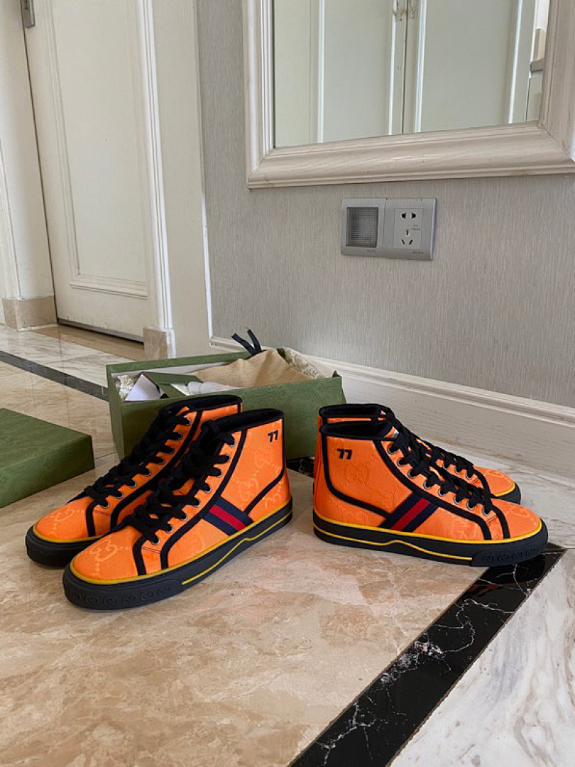 Zapatillas Gucci Casual - Modelo 049
