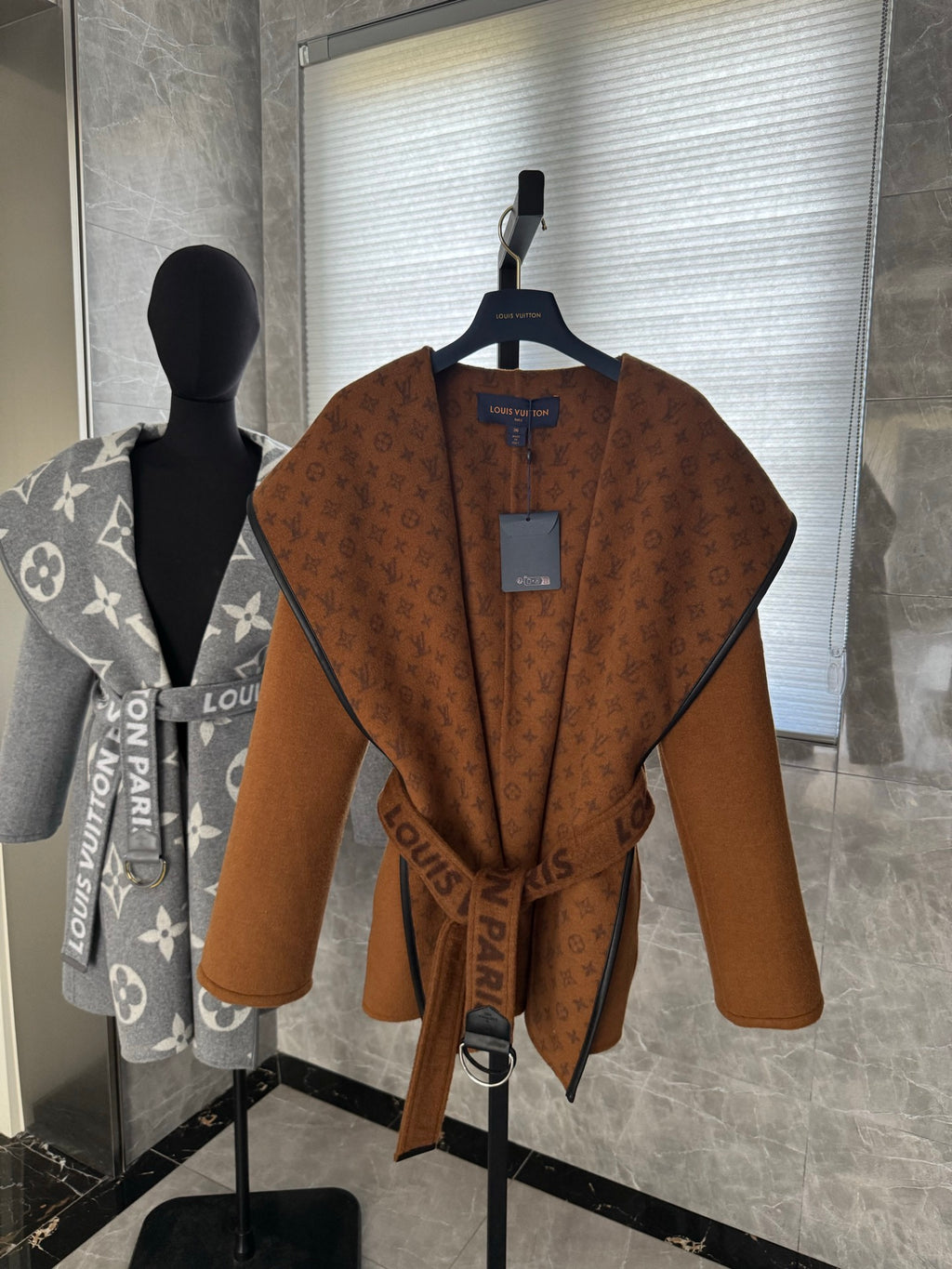 Chaqueta Louis Vuitton - Estilo 16 CALIDAD ORIGINAL