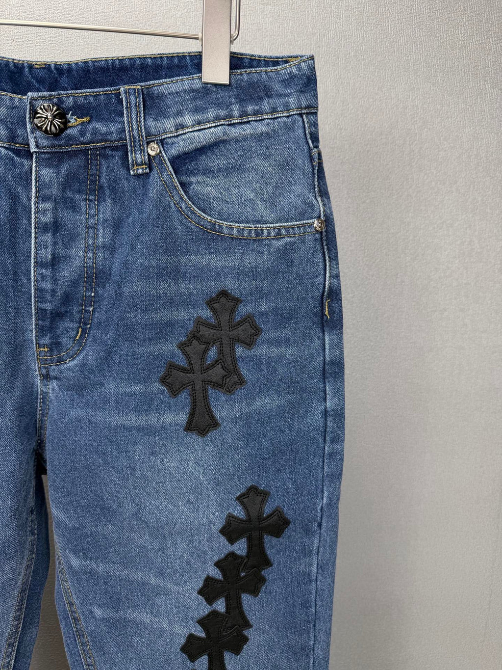 Pantalón Chrome Hearts 2026 nuevo azul pantalón con negro cruz patchwork cuero, para pareja CALIDAD ORIGINAL