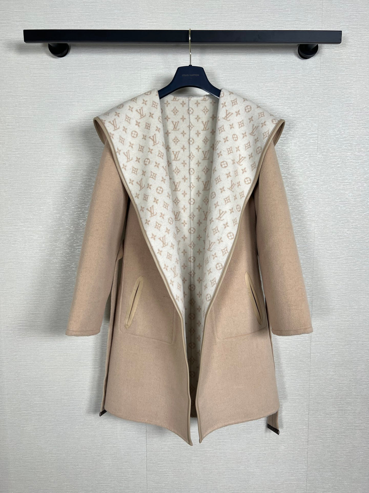 Chaqueta Louis Vuitton 𝐋𝐯 𝟐𝟒 ~ CALIDAD ORIGINAL