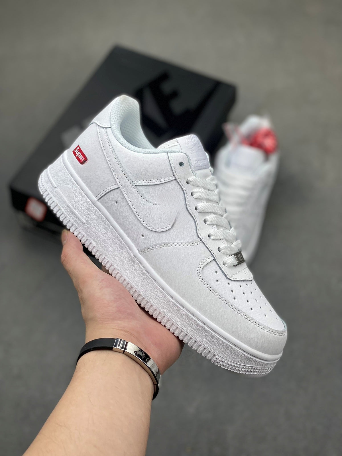 Air Force One - cena blanca
