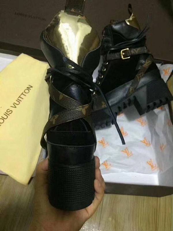Zapatillas Louis Vuitton Botas - Modelo 426
